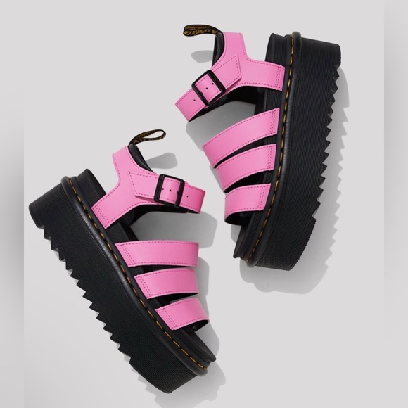 NEW Dr. Martens Pink and Black Blaire Quad Chunky Buckle Sandals Size Women's 9